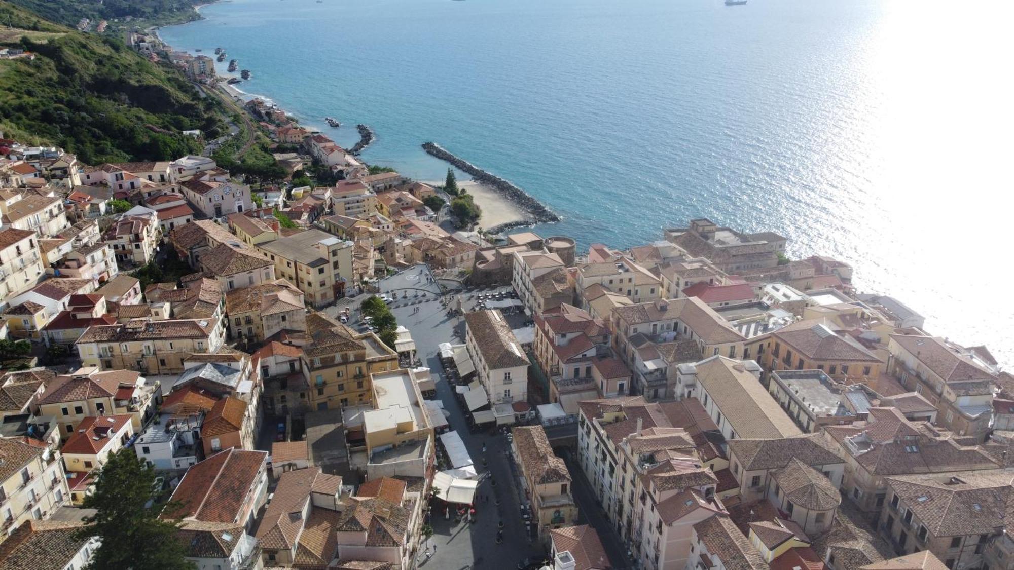 Hotel Della Piazza Pizzo Kültér fotó