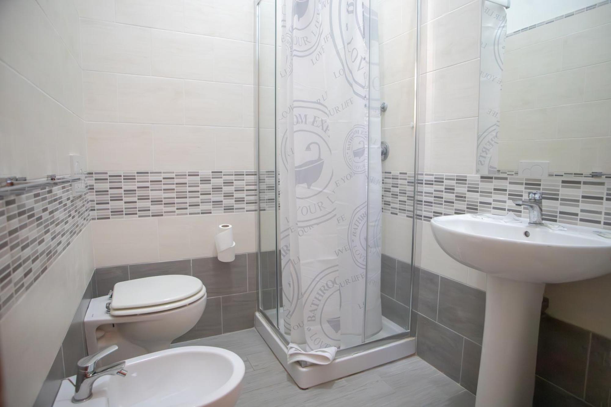 Hotel Della Piazza Pizzo Kültér fotó