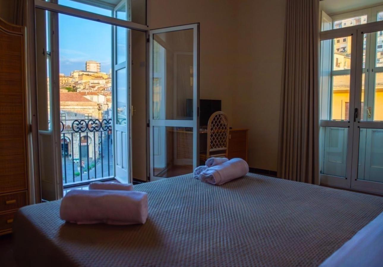 Hotel Della Piazza Pizzo Kültér fotó
